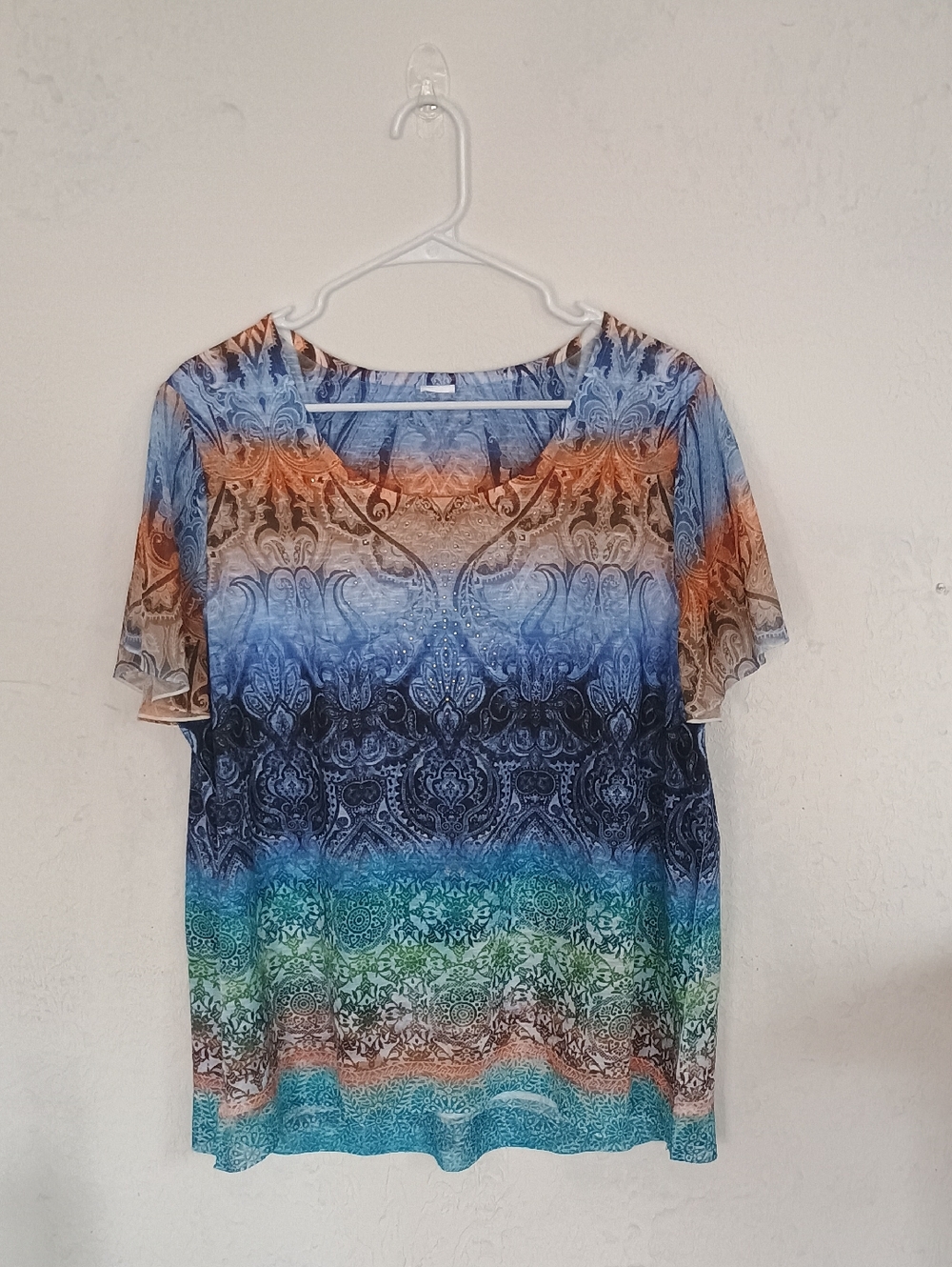 Women’s Multicolor Ombre Paisley Short Sleeve Top